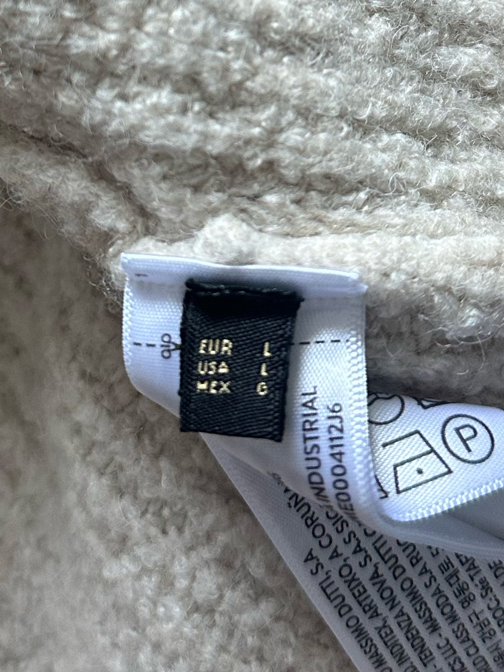 Massimo Dutti Cream Ribbed Button-Front Cardigan wool blend - Picture 4 of 4